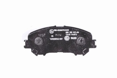 Передние тормозные колодки bhs (behr hella service) 8DB355021861