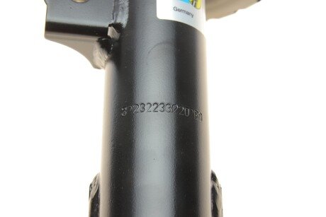 Передний амортизатор (стойка) bilstein 22332202