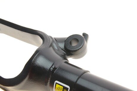 Передний амортизатор (стойка) bilstein 24166652