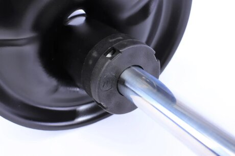 Передний амортизатор (стойка) bilstein 22044204