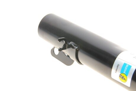 Передний амортизатор (стойка) bilstein 22045751