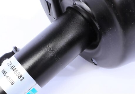 Передний амортизатор (стойка) bilstein 22045881