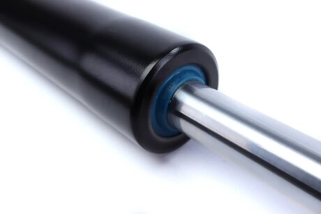 Передній амортизатор (стойка) bilstein 22052261