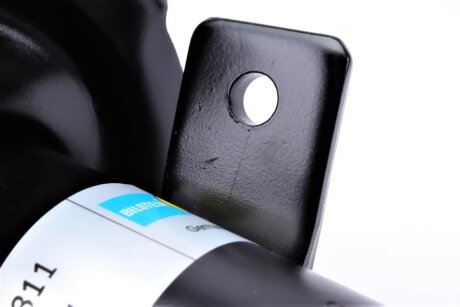 Передній амортизатор (стойка) bilstein 22112811