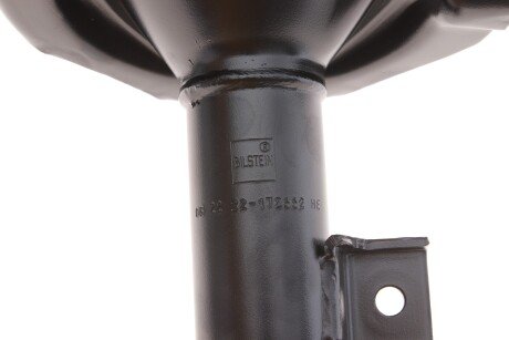 Передний амортизатор (стойка) bilstein 22172662