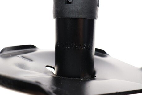 Передний амортизатор (стойка) bilstein 22184207