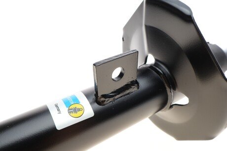 Передний амортизатор (стойка) bilstein 22184207