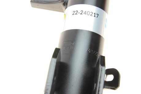 Передній амортизатор (стойка) bilstein 22240217