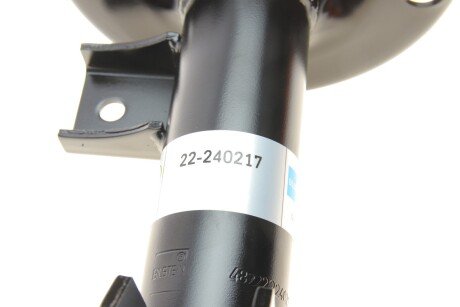 Передній амортизатор (стойка) bilstein 22240217