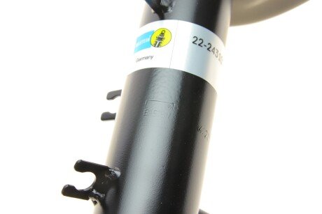 Передній амортизатор (стойка) bilstein 22243102