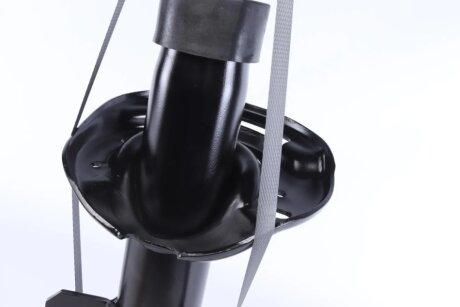 Передний амортизатор (стойка) bilstein 22249333