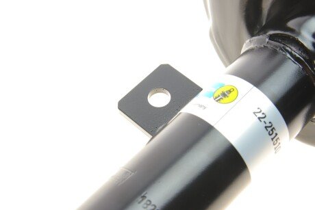 Передний амортизатор (стойка) bilstein 22251510