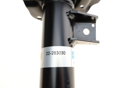 Передній амортизатор (стойка) bilstein 22283030