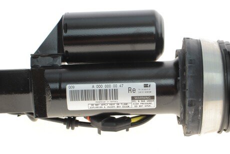 Передній амортизатор (стойка) bilstein 44110475