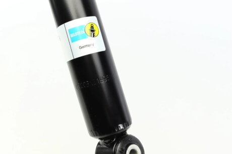 Задній амортизатор (стойка) bilstein 19019956