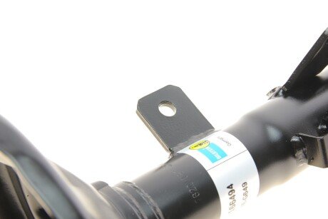 Задній амортизатор (стойка) bilstein 22166494