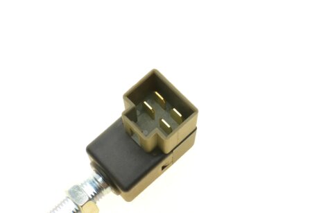 Датчик стоп-сигнала Hyundai, KIA blue Print ADBP140005