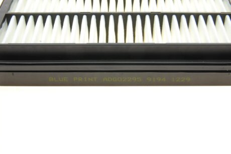 Фільтр повітря blue Print ADG02295