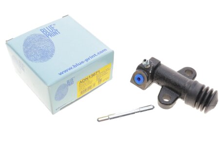 Рабочий цилиндр сцепления Nissan Pathfinder 2.5dCi blue Print ADN13671