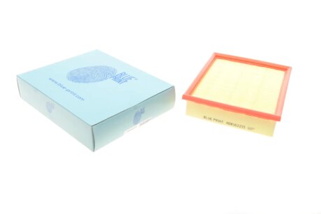 RENAULT Фильтр воздуха Laguna 07- blue Print ADR162215