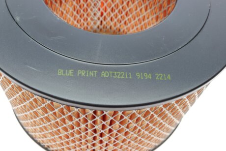 Фільтр повітряний blue Print ADT32211