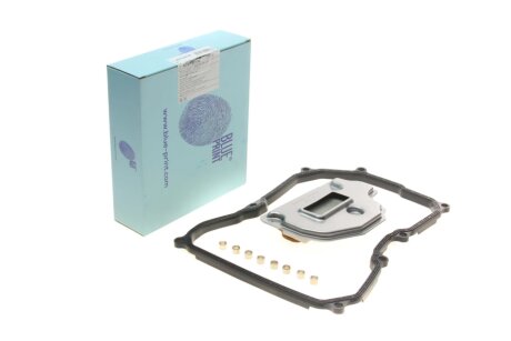VW Фильтр АКПП с прокладкой Golf V, Passat, Getta, SKODA blue Print ADV182156 на Фольксваген Джета