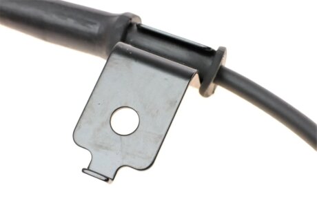 Датчик абс передний blue Print ADG07153