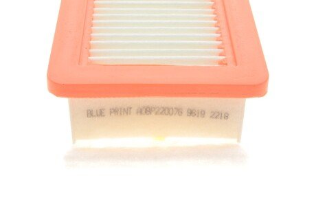 Фільтр повітряний blue Print ADBP220076