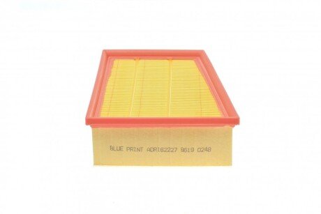 Фільтр повітряний blue Print ADR162227