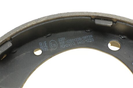 Колодки ручного (стоячого) гальма blue Print ADH24112