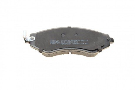 Передние тормозные колодки blue Print ADG04207