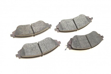 Передние тормозные колодки blue Print ADG04207