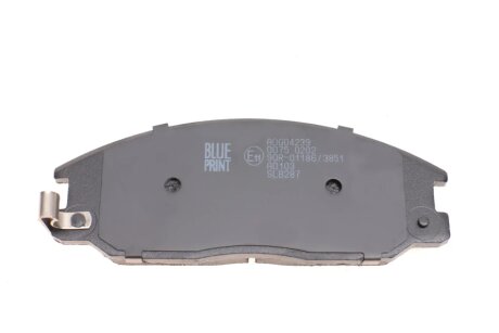 Передні тормозні (гальмівні) колодки blue Print ADG04239