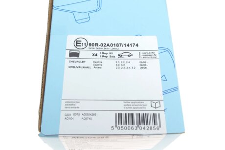 Передние тормозные колодки blue Print ADG04285