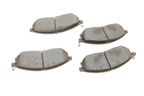 Передние тормозные колодки blue Print ADN142129