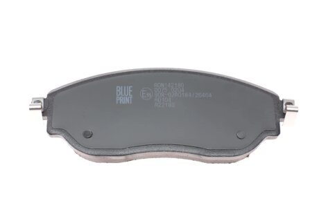 Передние тормозные колодки blue Print ADN142180