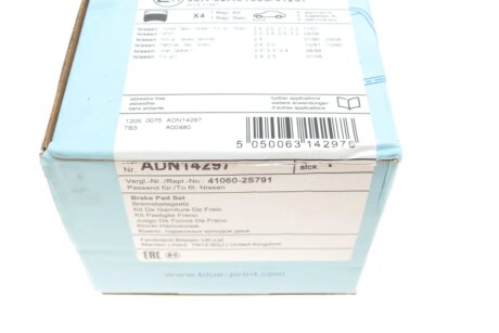 Передні тормозні (гальмівні) колодки blue Print ADN14297