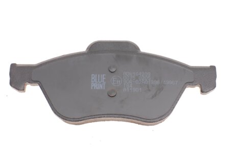 Передние тормозные колодки blue Print ADR164209