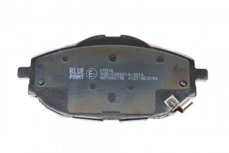 Передние тормозные колодки blue Print ADT342198