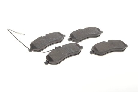 Передние тормозные колодки blue Print ADT342207