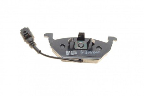 Передние тормозные колодки blue Print ADV184201