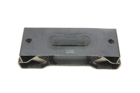 Подушка (опора) двигателя blue Print ADBP800218