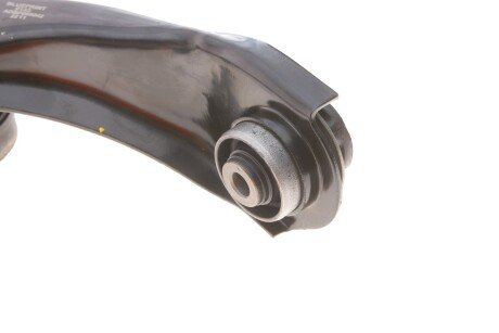 Важіль передньої підвіски blue Print ADBP860042