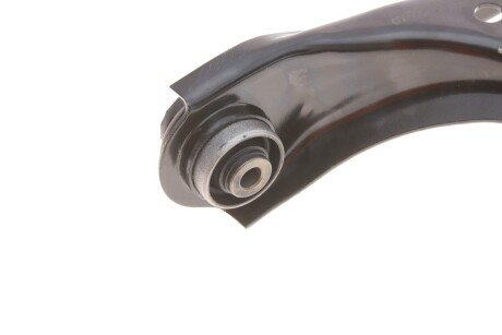 Важіль передньої підвіски blue Print ADBP860042