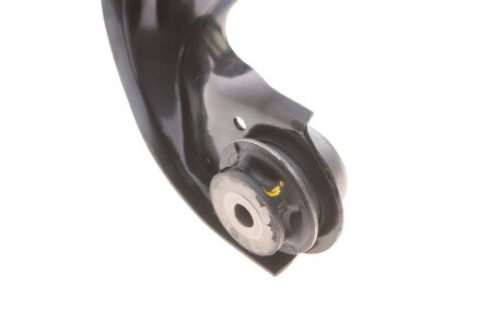 Важіль передньої підвіски blue Print ADBP860042