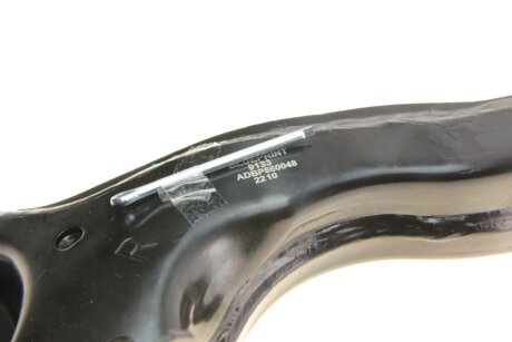 Важіль передньої підвіски blue Print ADBP860048