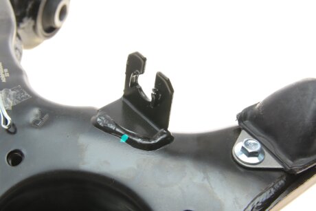 Важіль передньої підвіски blue Print ADBP860048