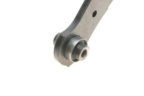 Важіль передньої підвіски blue Print ADBP860050