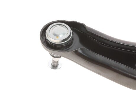 Рычаг передней подвески blue Print ADC486105