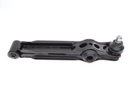 Важіль передньої підвіски blue Print ADG08617